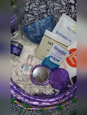 Purple Compact Mirror & Bath Body Gift Set - Women Bath & Body